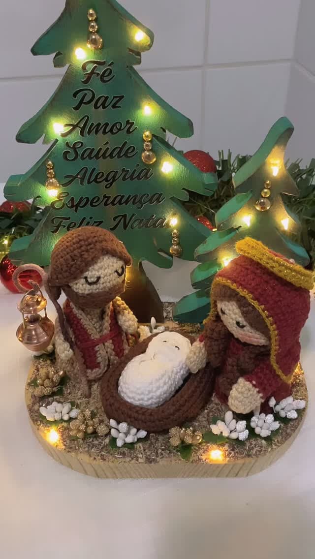 Sagrada Família Natalina em Amigurumi